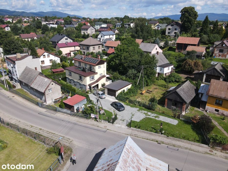 Na sprzedaż dom o pow. 210 mkw z podziałem na 2 lokale – Radziechowy.