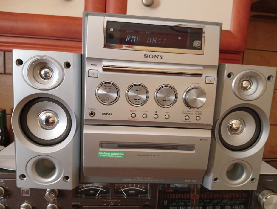 Cudowna wieża stereo Sony super dźwięk