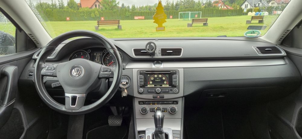 Nowa Dwumasa wymieniony rozrząd  VW Passat  B7 2013 r  DSG 2.0 140km Super Stan.
