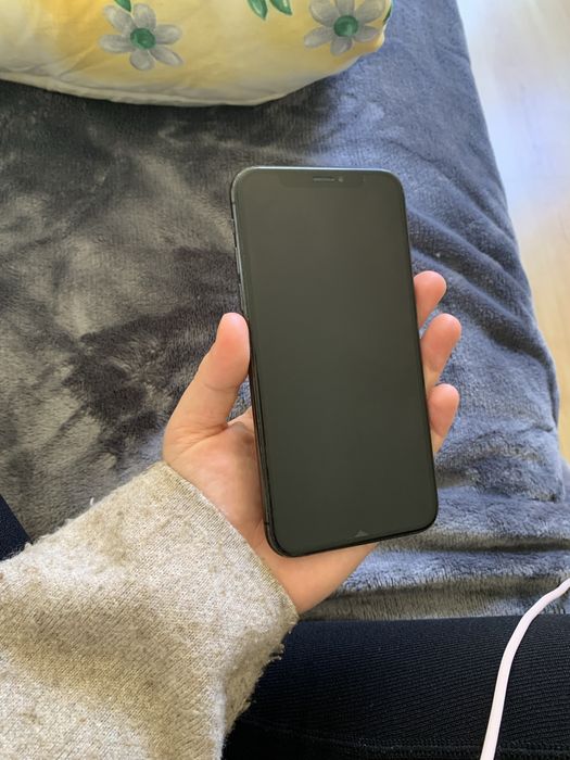 Iphone XS preto 64GB que não liga