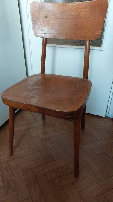 Продаю дерев'яні стільці часів СРСР у гарному стані! Миколаївська обл.