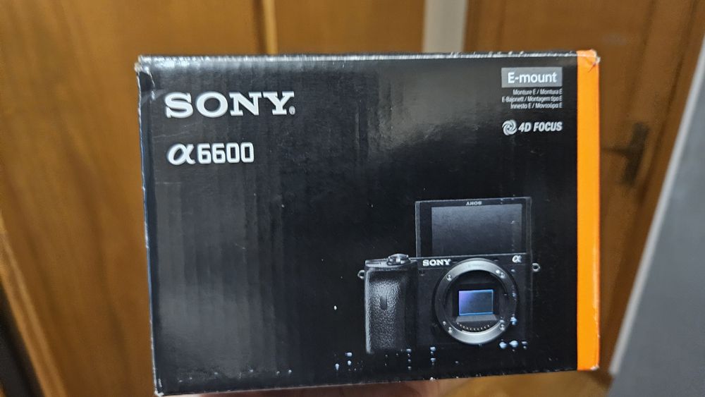 Sony A6600 - Só 742 disparos