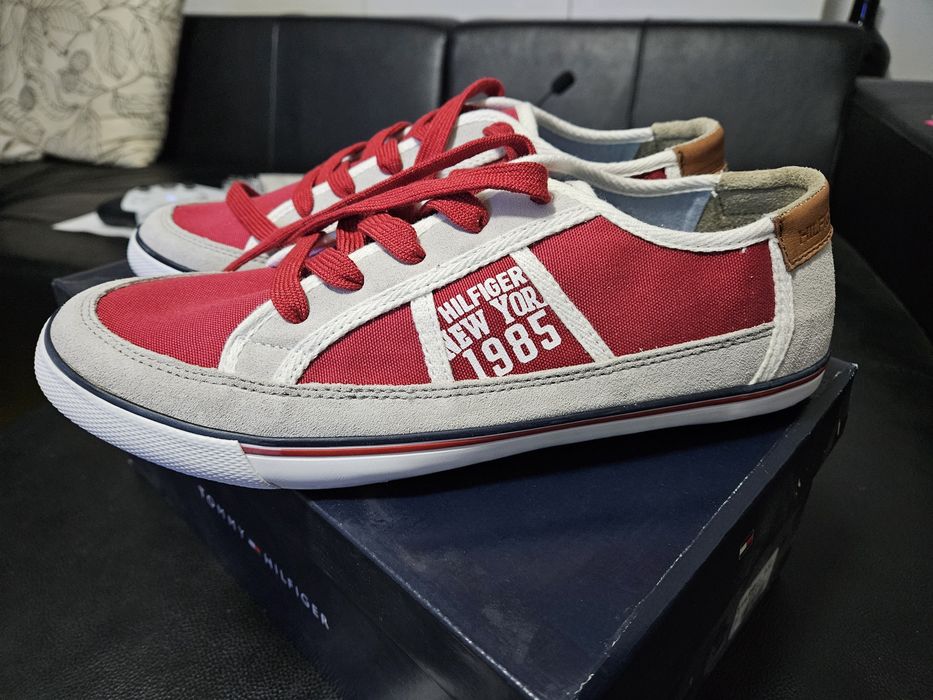 Hilfiger lato roz 43 wkł 27.5cm