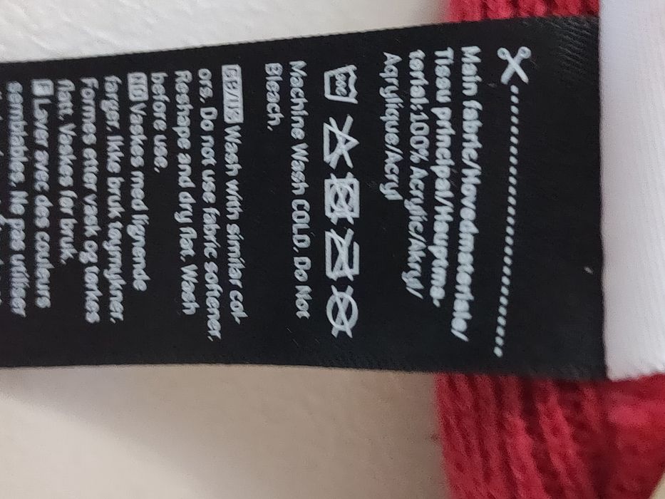 Czapka damska, podwójna.