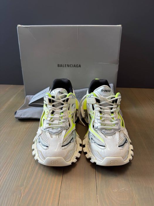 Balenciaga track 2