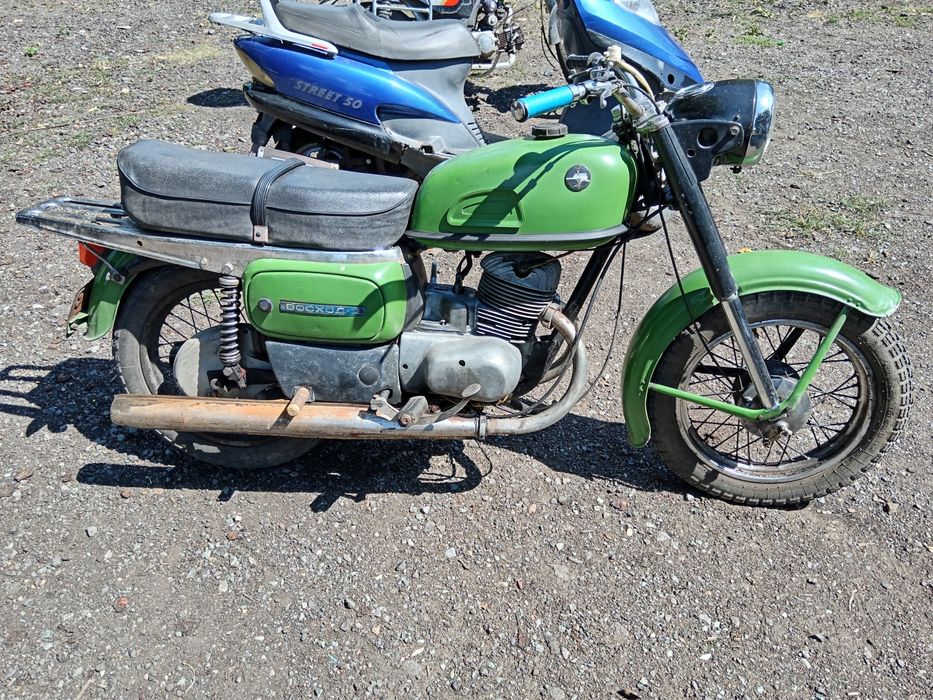 Мотоцикл восход в отличном состоянии