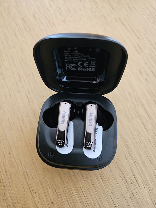 Auriculares bluetooth tradução IA