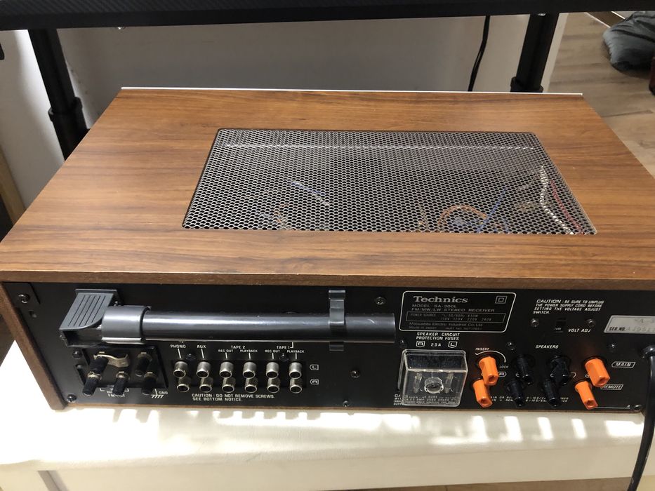 Amplituner Technics sa-300L(po konserwacji)