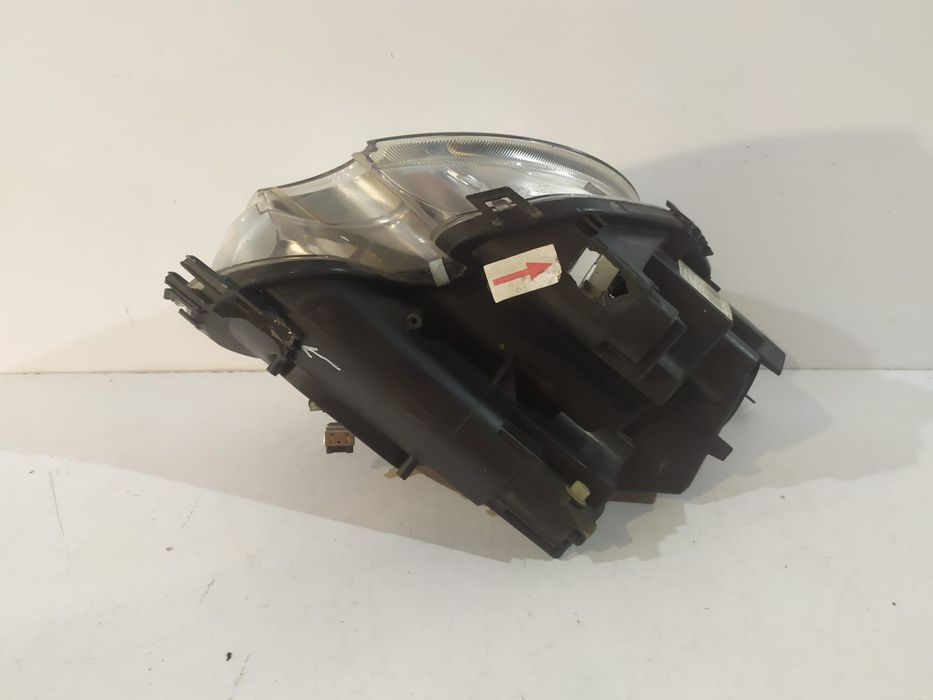 MINI COOPER R56 Lampa Xenon Prawa - 15153