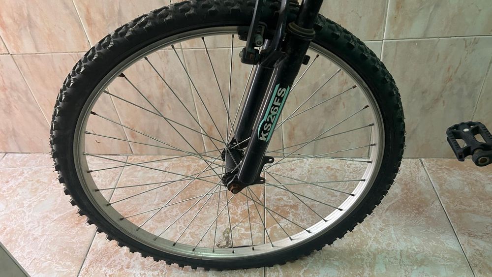 Bicicleta BTT usada