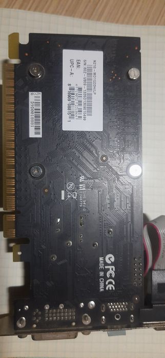 Видеокарта MSI    n210