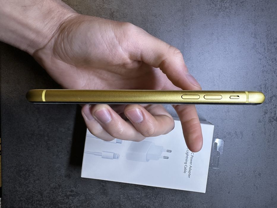 iPhone 11 128GB como novo