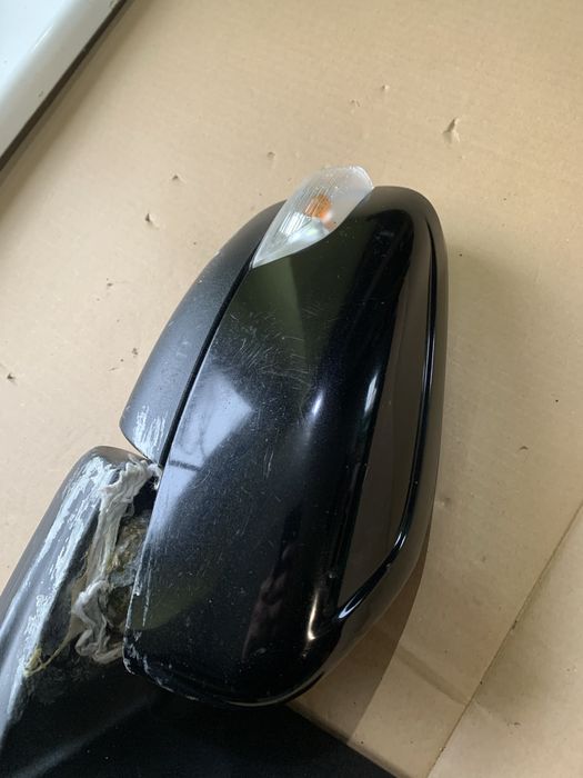 Lusterko prawe xc60 z blisem 17 pin uszkodzone kamera