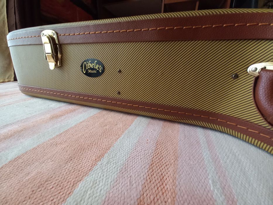 Case / Estojo Rígido Cibeles