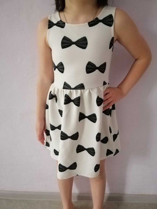 Нарядное платье H&M