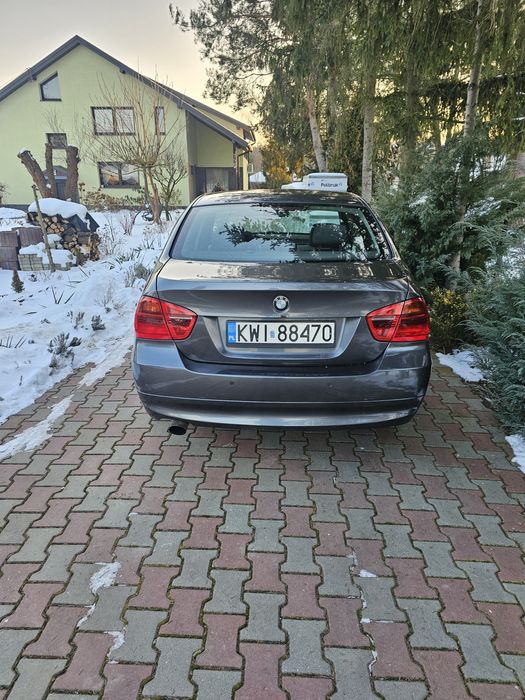 BMW E90 318D 122KM