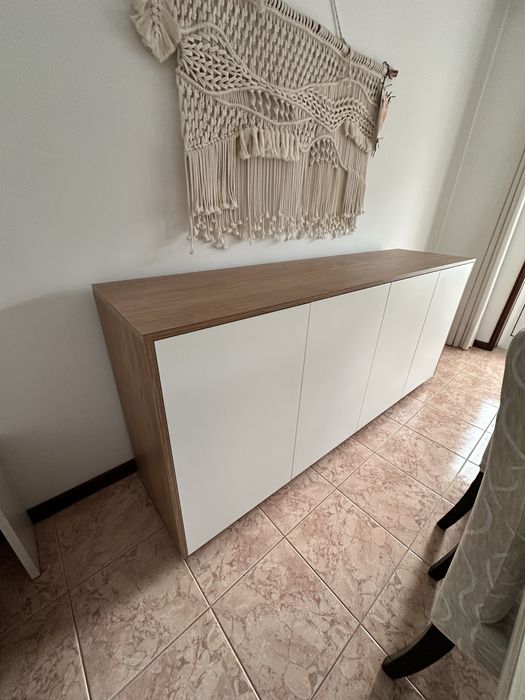 Aparador 3mt com garrafeira