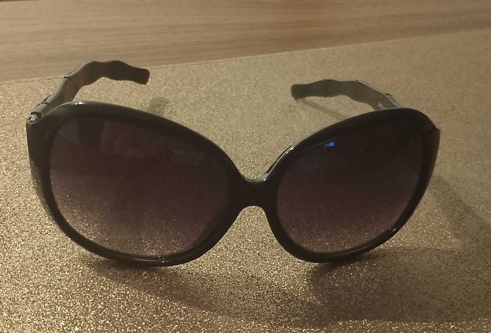 Okulary przeciwsłoneczne d&c dolce muchy retro y2k vintage