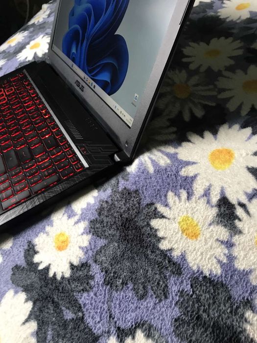 Ігровий Asus TUF Gaming Carbon