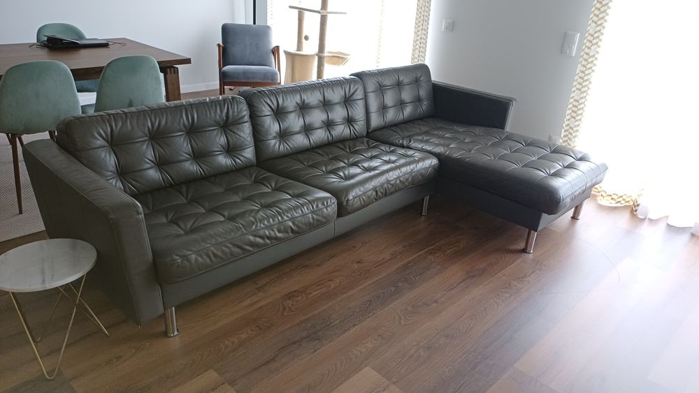 Sofá sala de estar 3 lugares mais chaise longue em pele