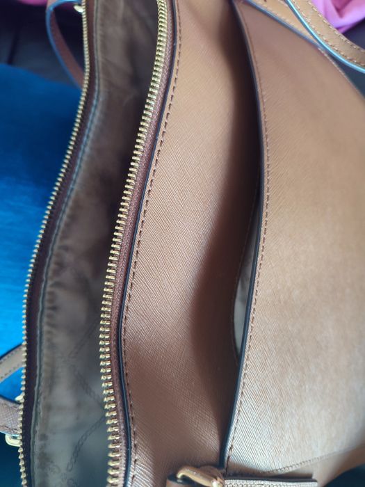 Mala Michael Kors camel