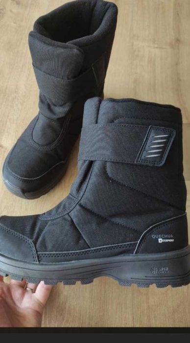 Продам дитяче фірмове взуття