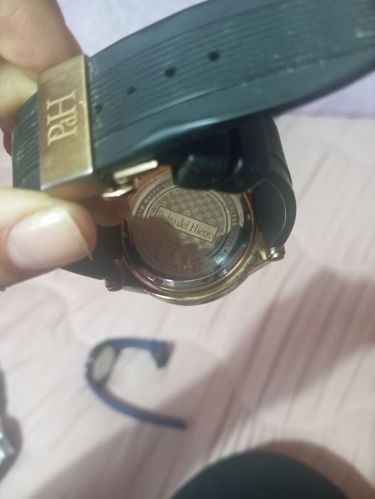 Relogios usados como novos