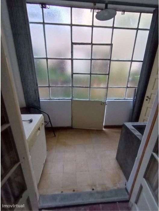 Reservado - T3 com terraço e jardim em Coimbra