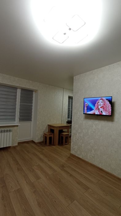 Сучасна квартира - тихий центр, Цум, МБК