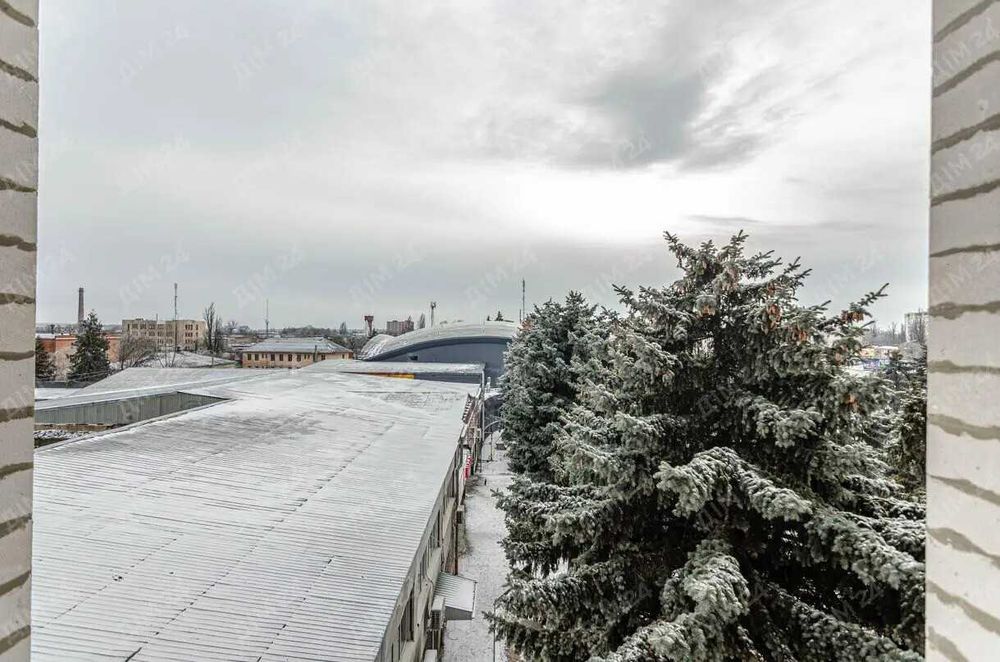 Трикімнатна квартира з панорамою на Карпати!