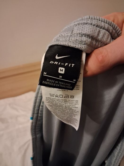 Spodnie nike turkusowe