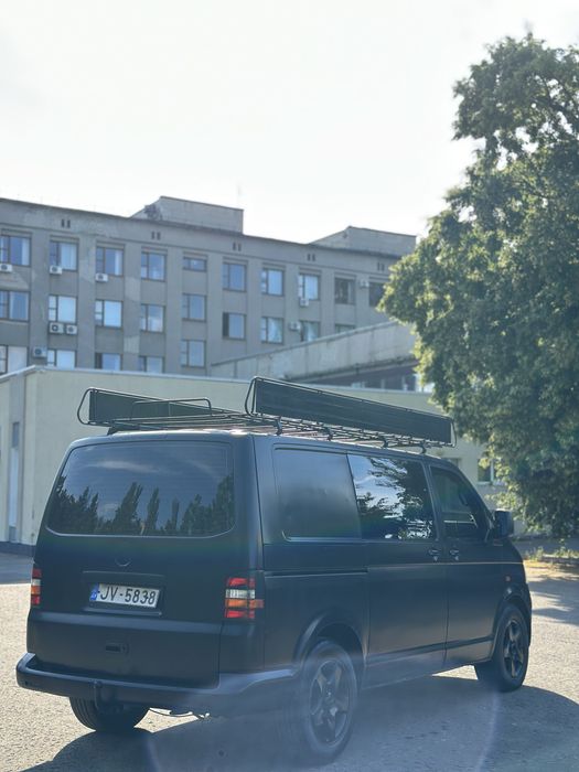 Volkswagen Transporter 5 покоління/2.0 дизель/механіка