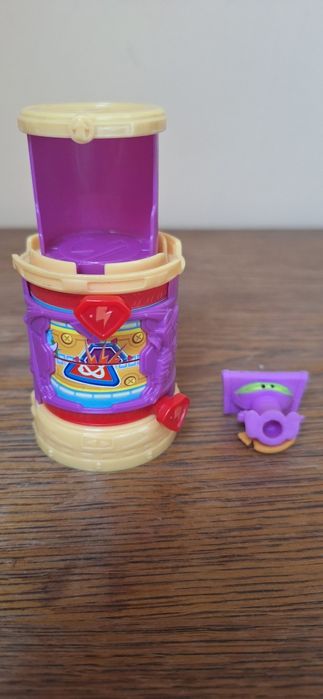 SuperZings – kapsuła + figurka