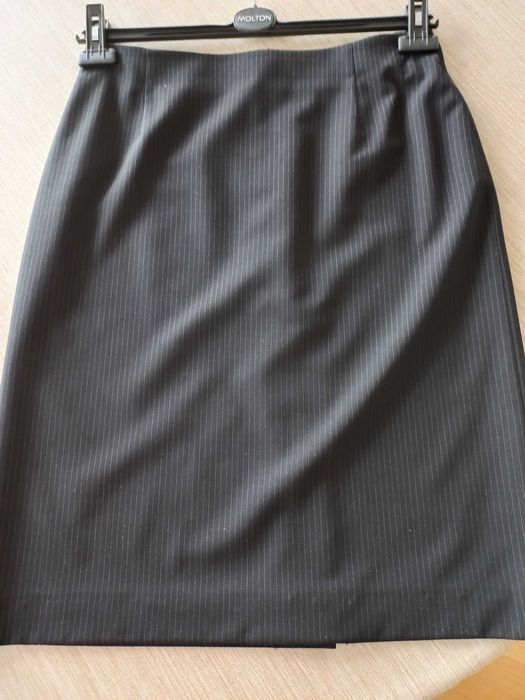 spódnica czarna NOWA rozm.40  95zł