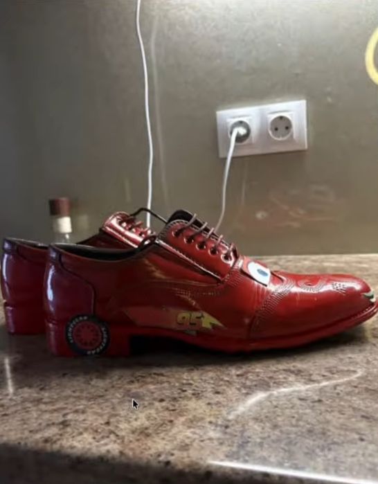 Туфлі нарядні McQueen