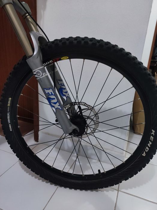 Bicicleta BTT enduro specialized fox xt