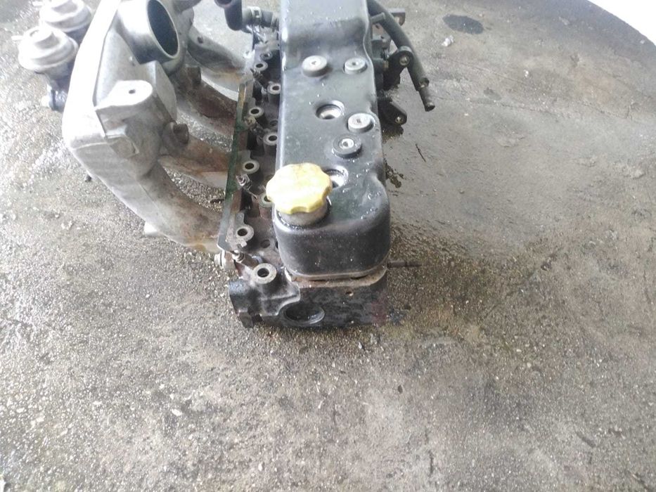 Cabeça do Motor Opel Frontera 2.8 TDi de 1996 com 8 Válvulas