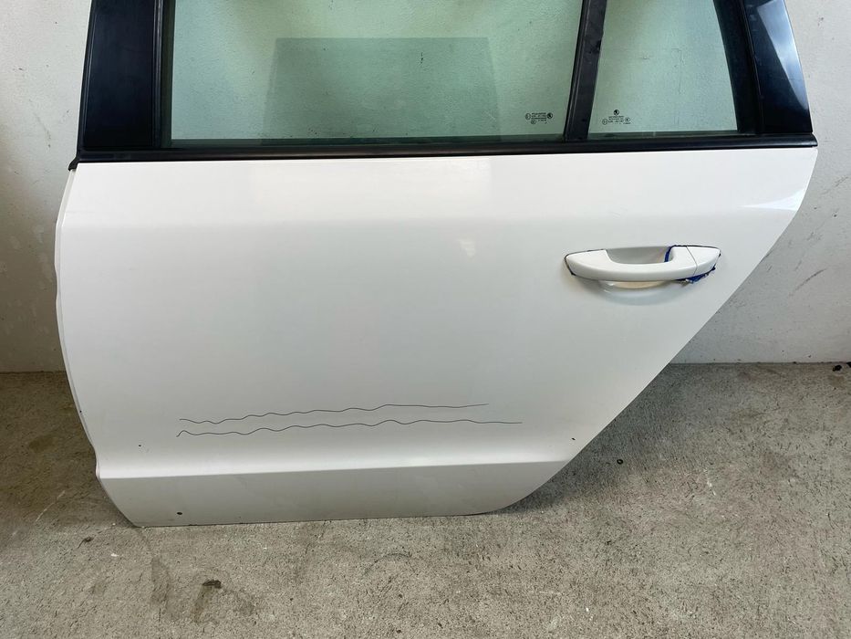 Skoda Superb II 08-15r Kombi Avant Drzwi Lewe Tył
