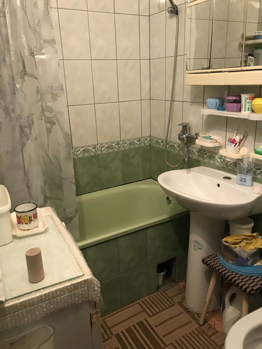 Здам кімнату в квартирі на Космонавтів