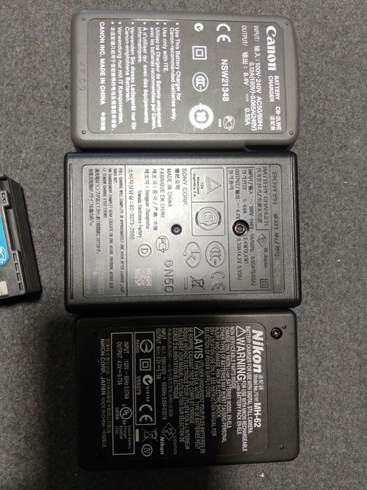 Зарядное sony bc-csk, Nikon mh-62, аккум  bp-2l13