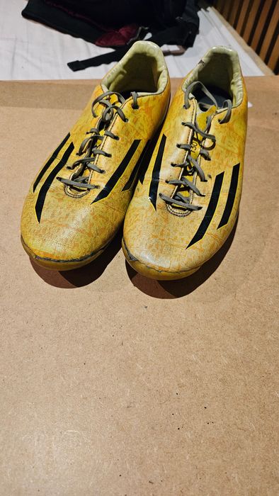 Chuteiras Futebol - Messi Adidas F30 - Relvado Sintético (Tamanho 40)