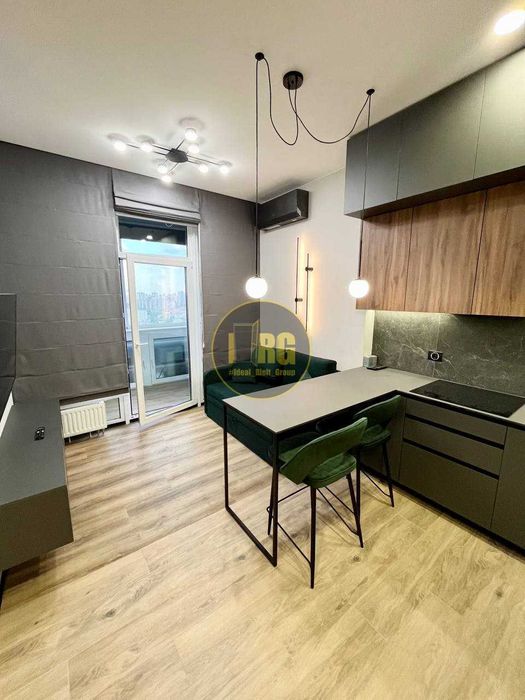 Без%, 1К, ЖК Манхеттен, Берестейский п-кт, Перша сдача, Генератор