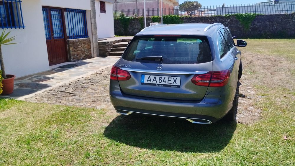95000km Mercedes-Benz Híbrido C300de 2020