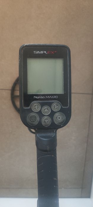 Wykrywacz metali Notka Makro