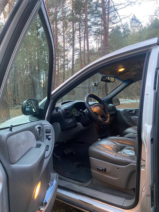 Chrysler Grand Voyager 2.8 дизель