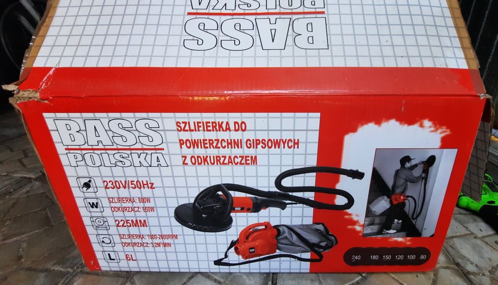 Szlifierka do gipsu gładzi Bass Polska 800W z odkurzaczem, tarcza 225mm