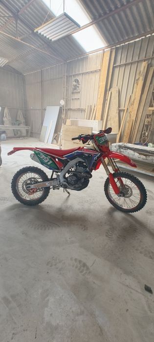 Vendo ou troco crf 300rx