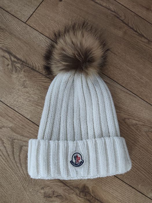 Czapka   moncler