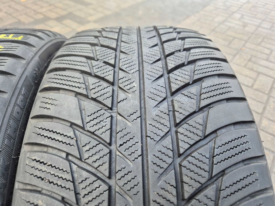 Bridgestone Blizzak LM001 225/40r18 92V Rant ochronny N4592