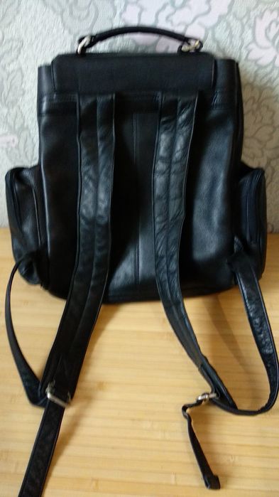Рюкзак школа прогулка черный натур кожа